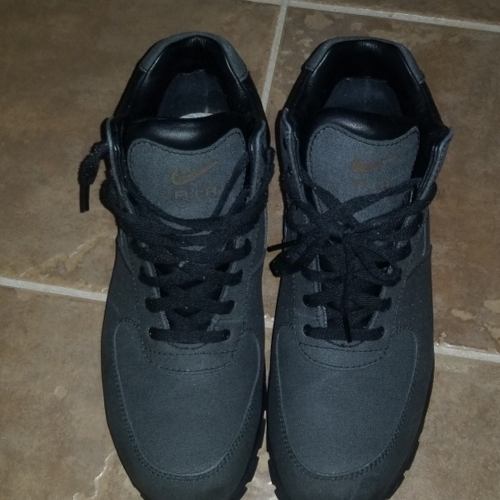 Nike Acg goadome grey black like new 💯🔥